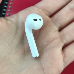 Apple AirPod